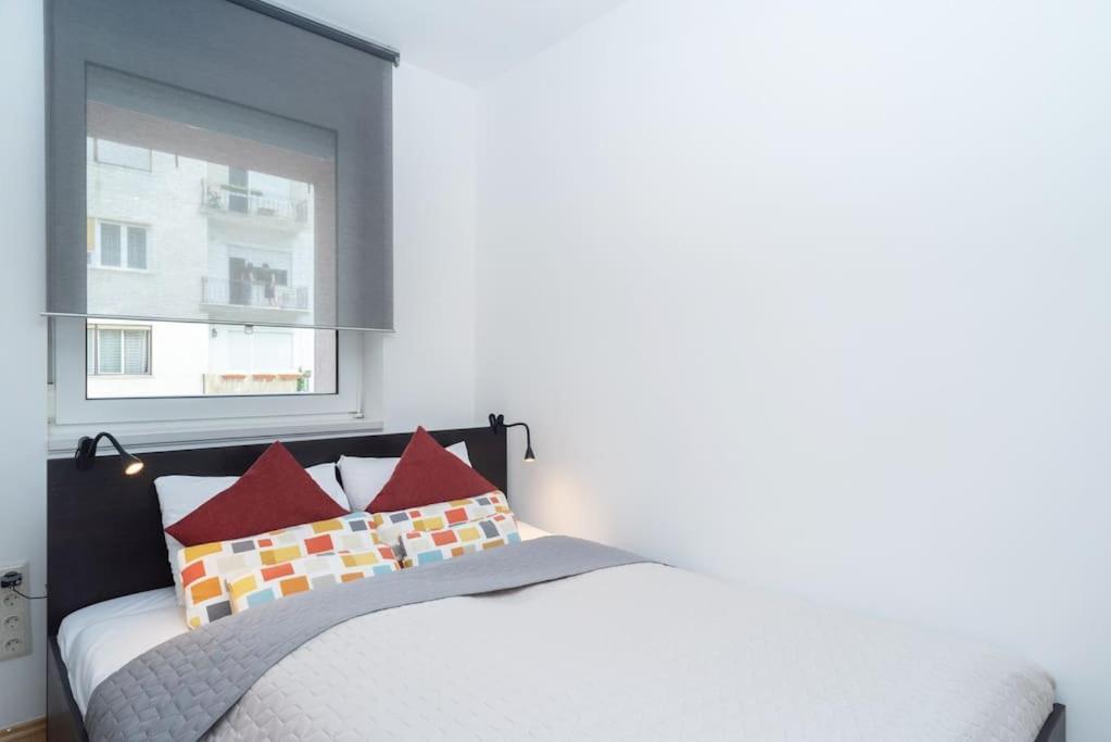 Ap. With Free Parking Near Budapestcongress Centre Budapeste Exterior foto