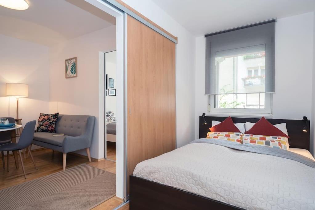 Ap. With Free Parking Near Budapestcongress Centre Budapeste Exterior foto